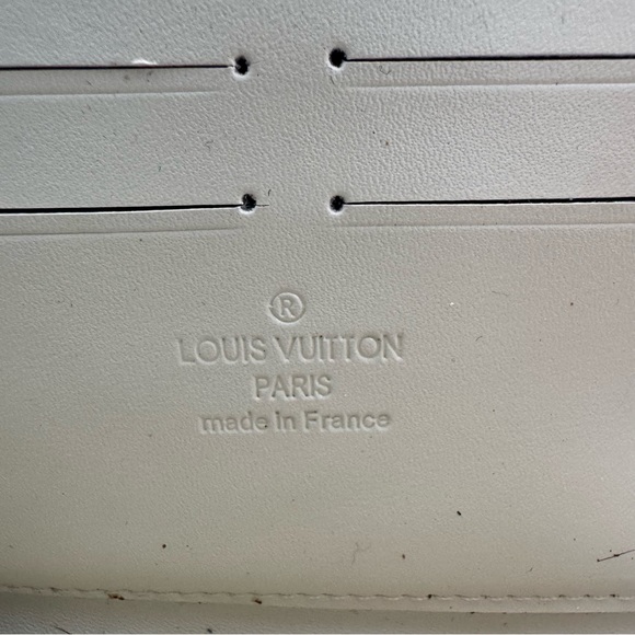 Authentic Louis Vuitton Zippy leather wallet 🔥 DEAL - Picture 12 of 16